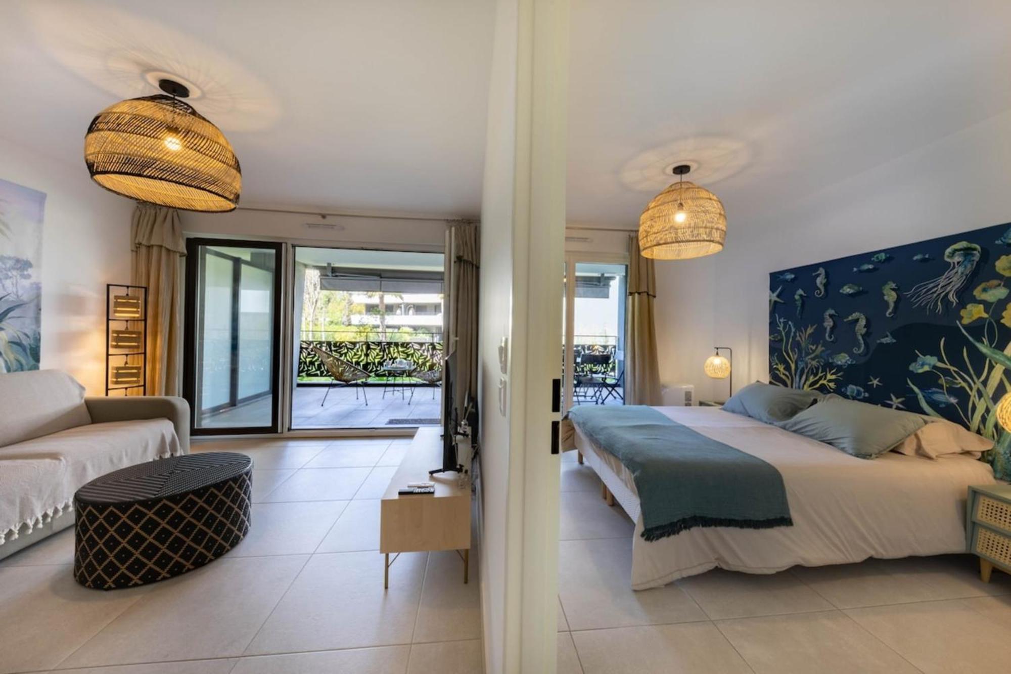 06Ah - Superb Waterfront T2 - Swimming Pool Apartment Villeneuve-Loubet Exterior photo